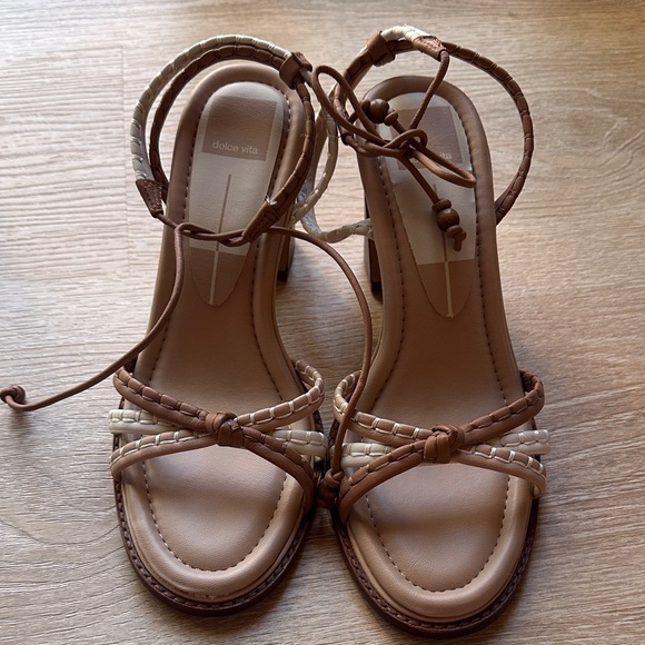 Dolce Vita Gazele heeled sandal - Picture 2 of 7